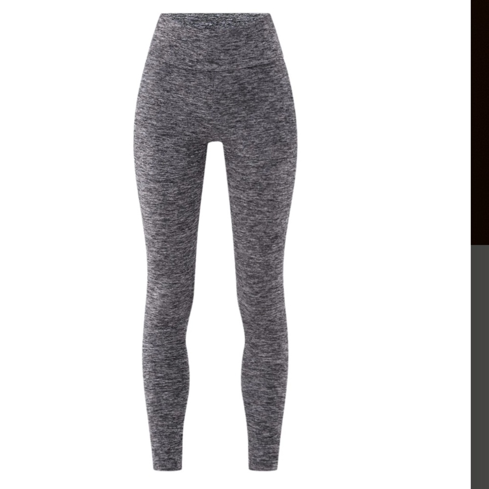NWT No Boundaries Gray skinny fit legging
